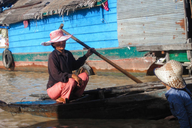 Village flotant au Cambodge.